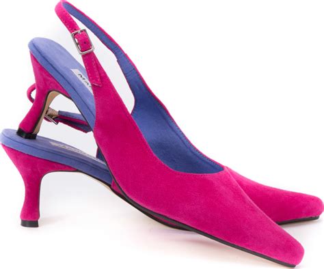 fuschia pink slingback shoes.